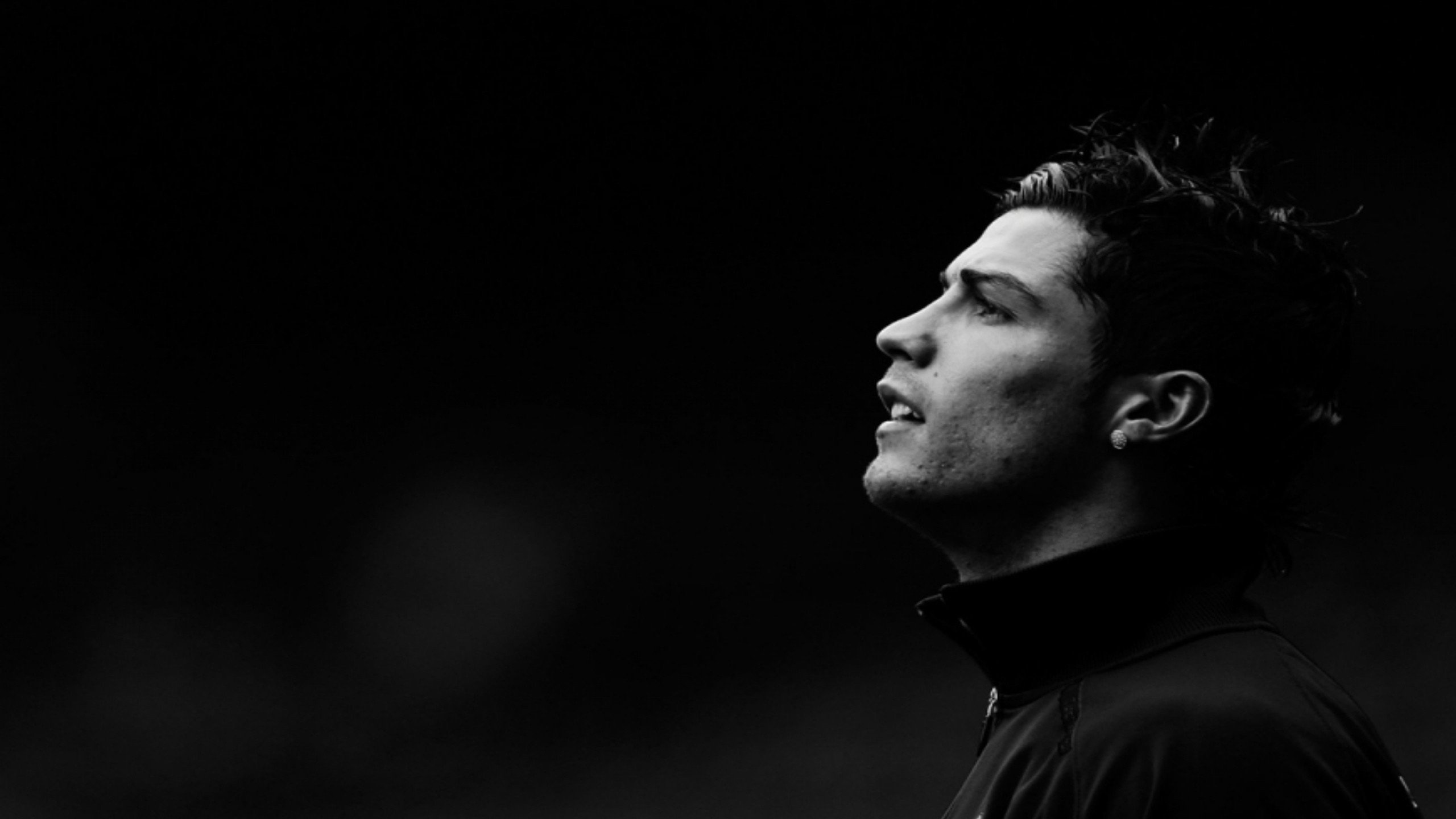 开云直播平台-巴萨五连胜势不可挡，莱比锡主帅深陷下课危机—冰火两重天的欧陆豪门命运交响曲，巴萨五连胜势不可挡，莱比锡主帅深陷下课危机